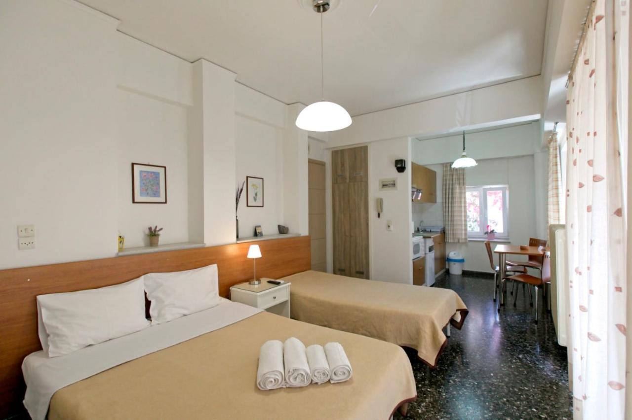 Selana Apartments Mytilene Luaran gambar