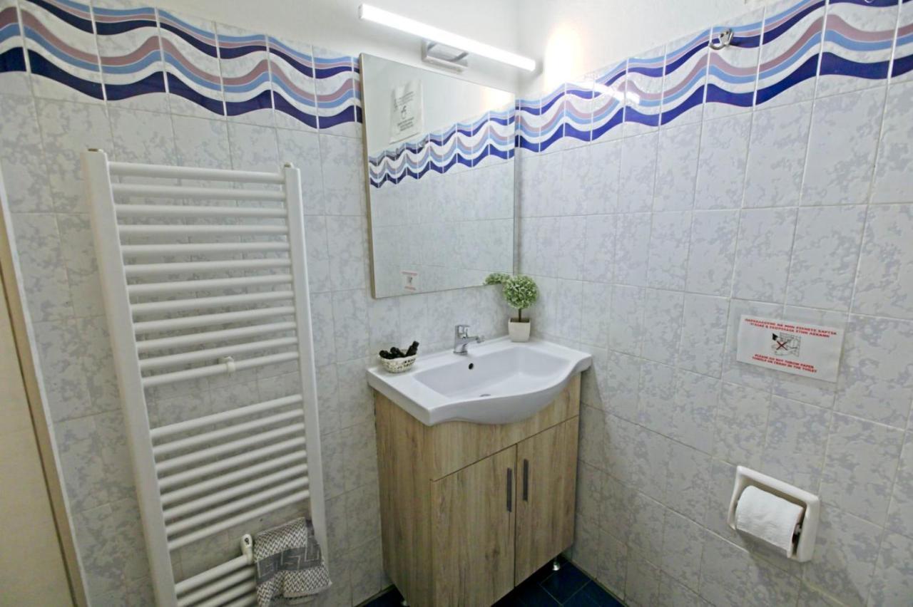 Selana Apartments Mytilene Luaran gambar