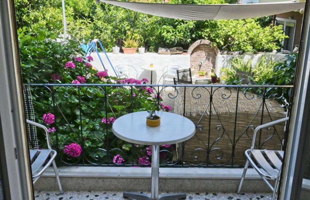 Selana Apartments Mytilene Luaran gambar